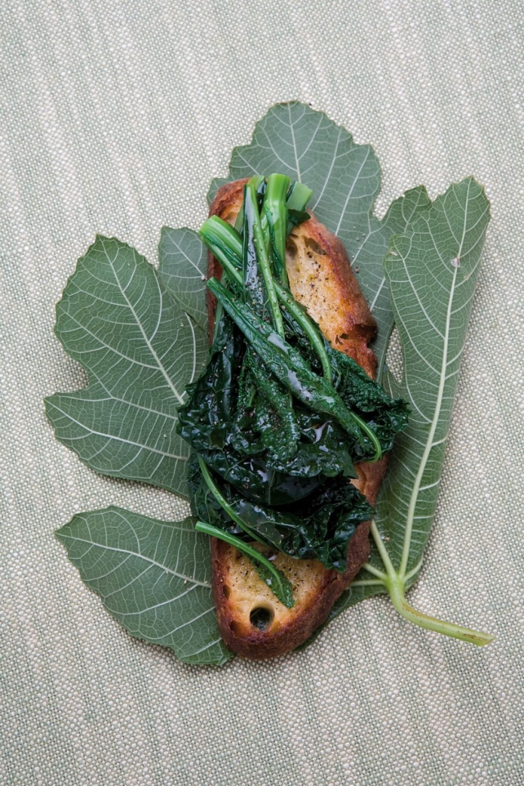 Ricetta Crostini di cavolo nero - Cucchiaio d'Argento