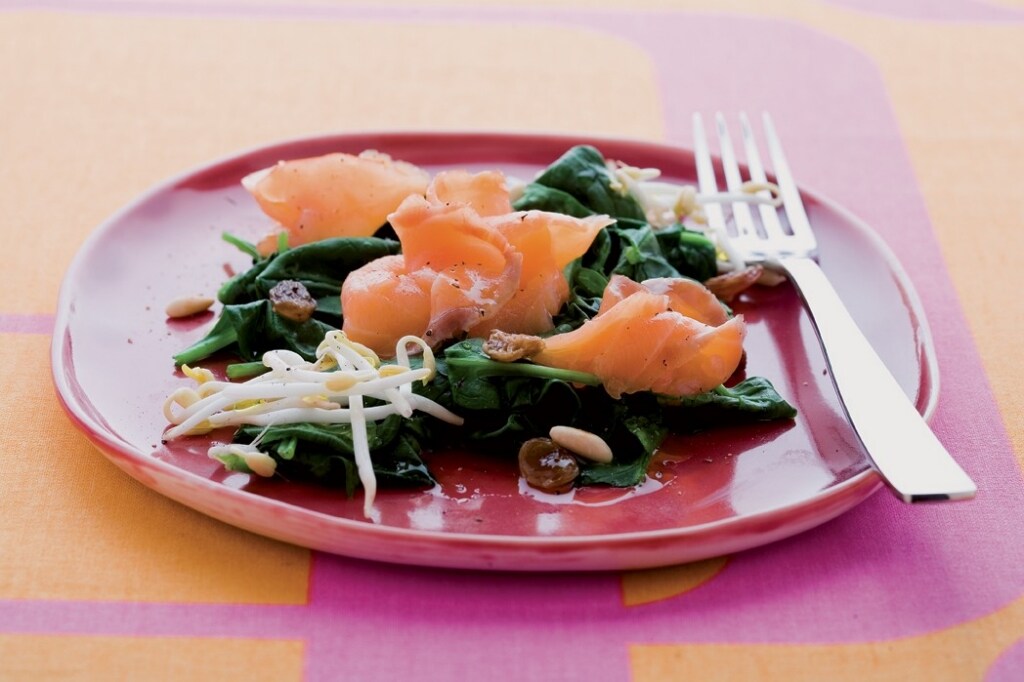 Ricetta Insalata Di Salmone E Spinaci Cucchiaio D Argento