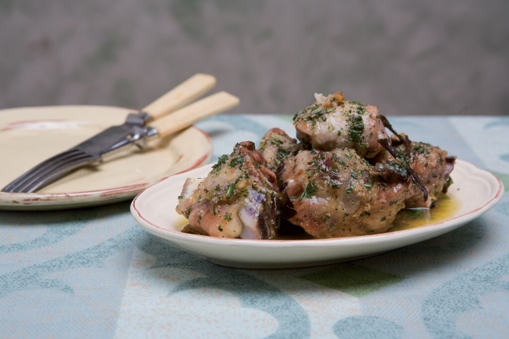 Ricetta Involtini di capretto al forno - Cucchiaio d'Argento