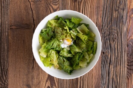 Preparazione Caesar salad - Fase 3