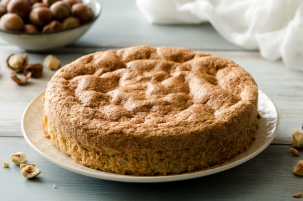 Preparazione Torta di nocciole senza lievito - Fase 4 Preparazione Torta di nocciole senza lievito - Fase 4