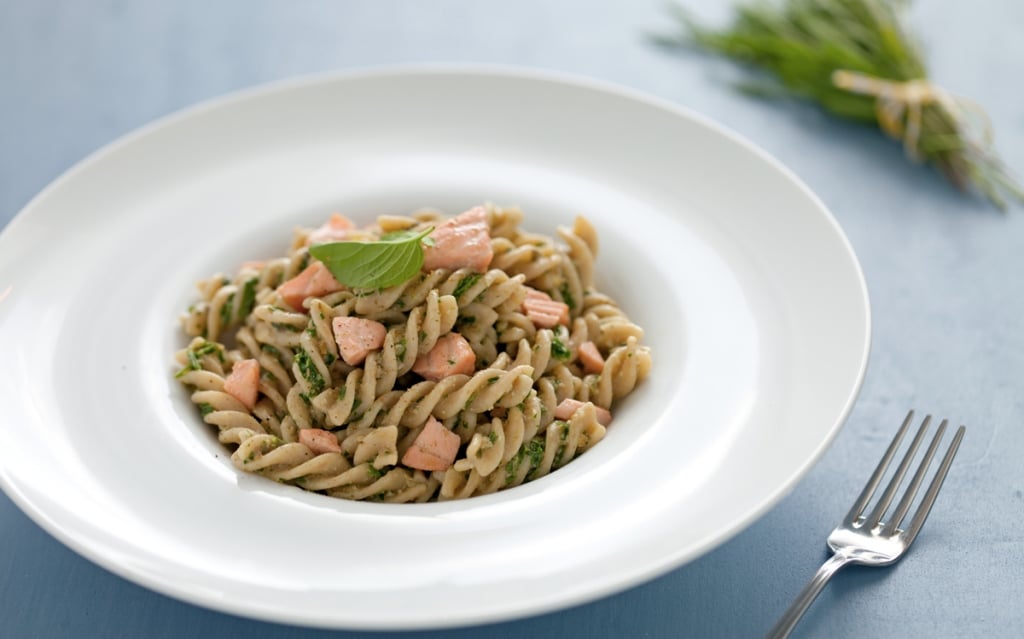 Ricetta Fusilli Integrali Con Salmone E Pesto Di Rucola Cucchiaio D Argento