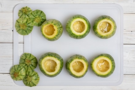 Ricetta Zucchine Tonde Ripiene Di Provola Affumicata - Cucchiaio D'Argento