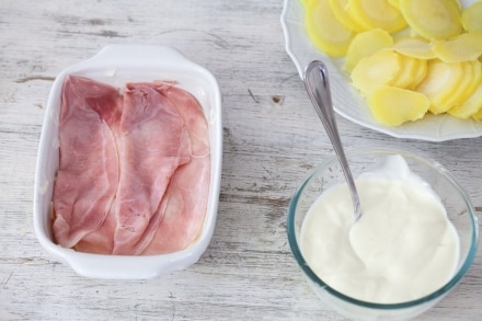 Preparazione Parmigiana di patate - Fase 3