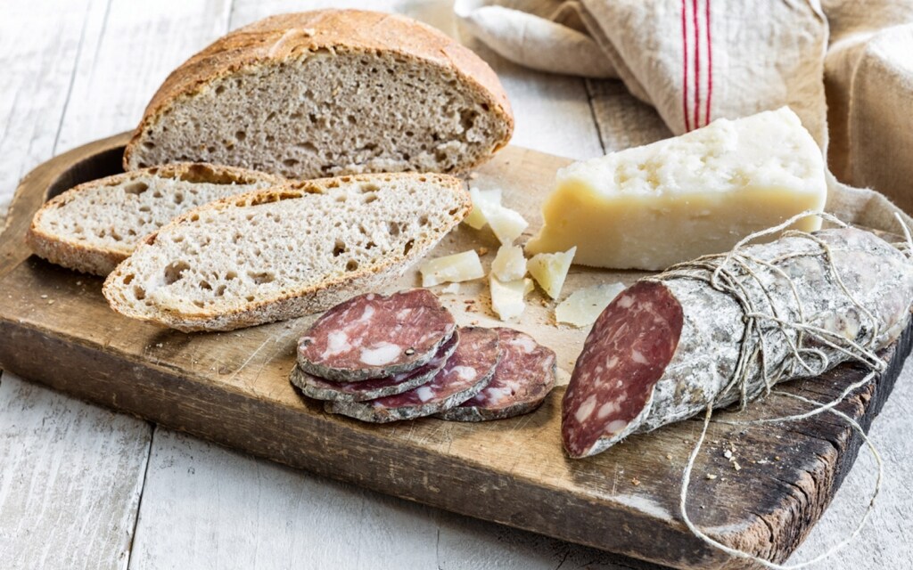 Ricetta Pane fatto in casa: Filoni integrali - Cucchiaio d'Argento