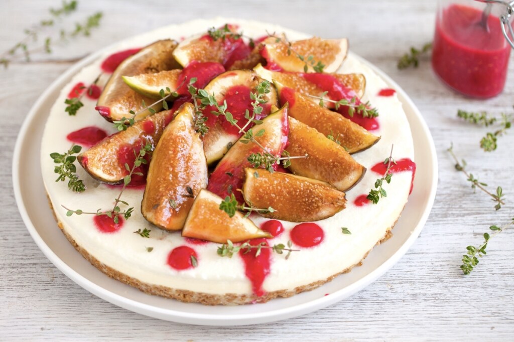 Ricetta Torta Fredda Ai Fichi Con Salsa Di Lamponi Cucchiaio D Argento