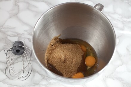 Preparazione Brownies senza lattosio al caffè - Fase 2