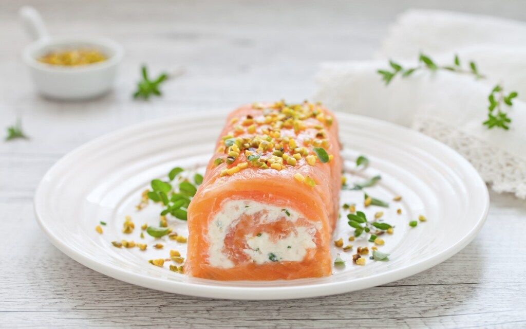 Sushi Di Zucchine Con Salmone Affumicato E Ricotta Alla Curcuma Cibamus