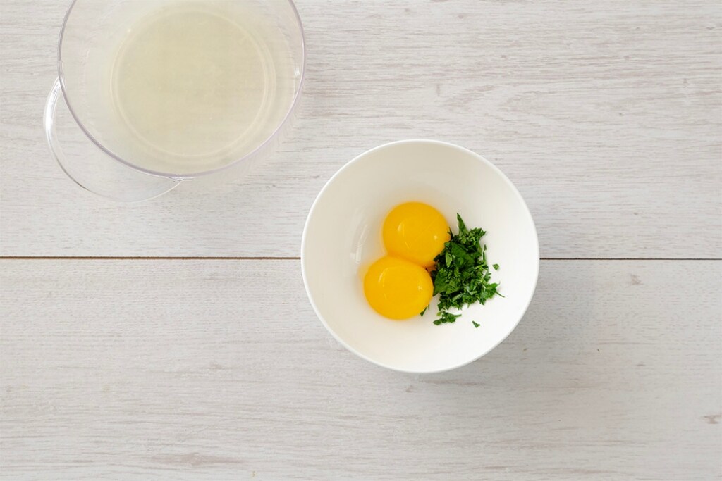 Ricetta Uova in camicia gratinate con zucchine - Cucchiaio d'Argento