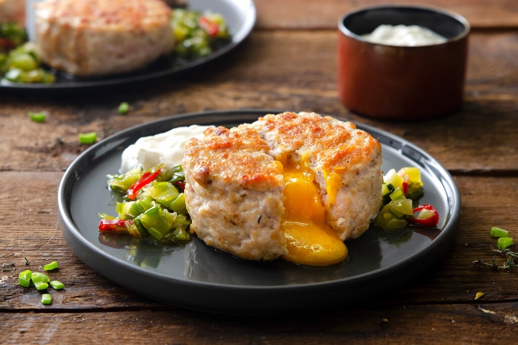 Ricetta Hamburger Di Tacchino Marinato Al Lime Con Cuore Filante Di Cheddar Cucchiaio D Argento