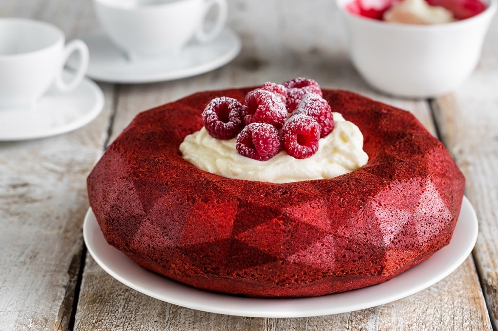 Ricetta Ciambella Red Velvet Con Cream Cheese E Lamponi Cucchiaio D Argento