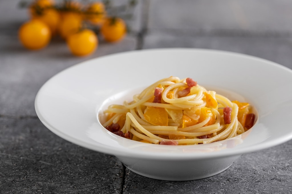 Ricetta Linguine Con Pomodori Gialli E Prosciutto Crudo Cucchiaio D Argento