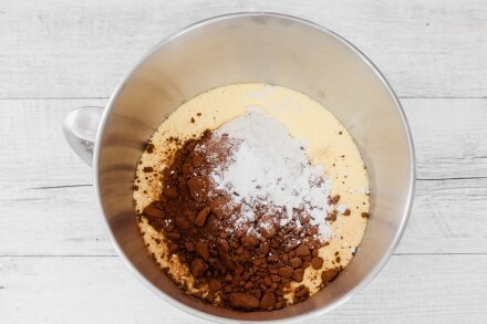 Preparazione Plumcake al cacao e pere  - Fase 2