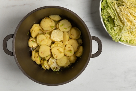 Preparazione Verza e patate - Fase 2 Preparazione Verza e patate - Fase 2