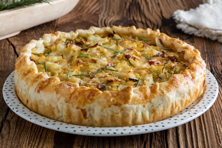 Preparazione Torta salata alla verza senza uova - Fase 4 Preparazione Torta salata alla verza senza uova - Fase 4