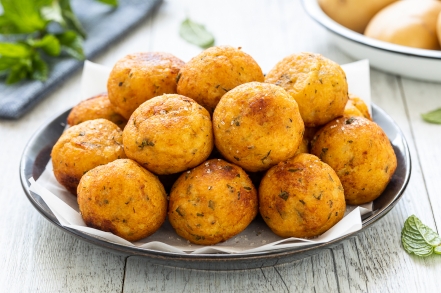 Preparazione Polpette di patate - Fase 4 Preparazione Polpette di patate - Fase 4