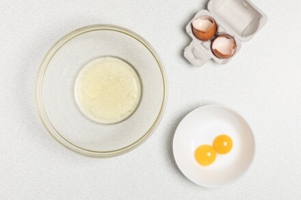 Preparazione Palline al cocco e frutta secca   - Fase 1