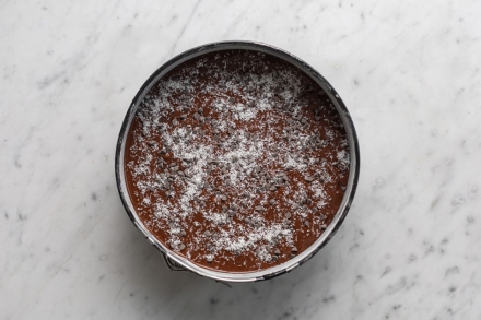 Preparazione Torta semplice in 5 minuti  - Fase 2 Preparazione Torta semplice in 5 minuti  - Fase 2
