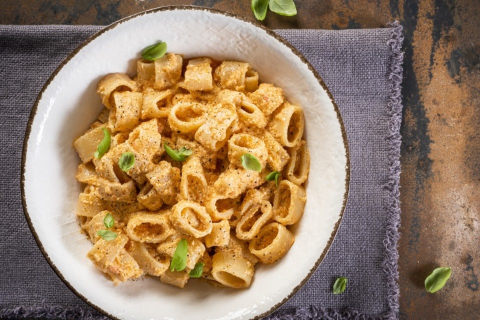 Ricetta Calamarata ai cardi e salsiccia - Cucchiaio d'Argento