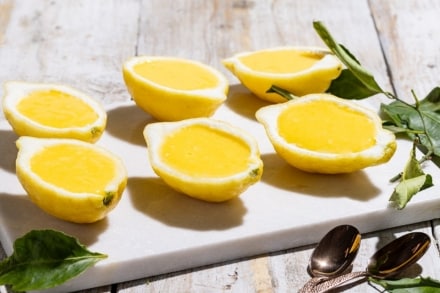 Preparazione Limoni ripieni al lemon curd - Fase 3