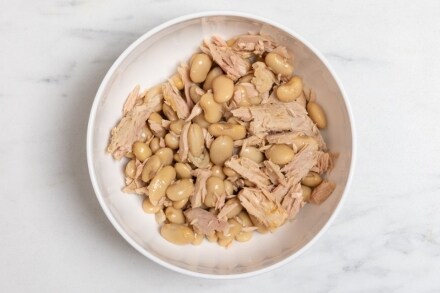 Preparazione Insalata di fagioli e tonno - Fase 2