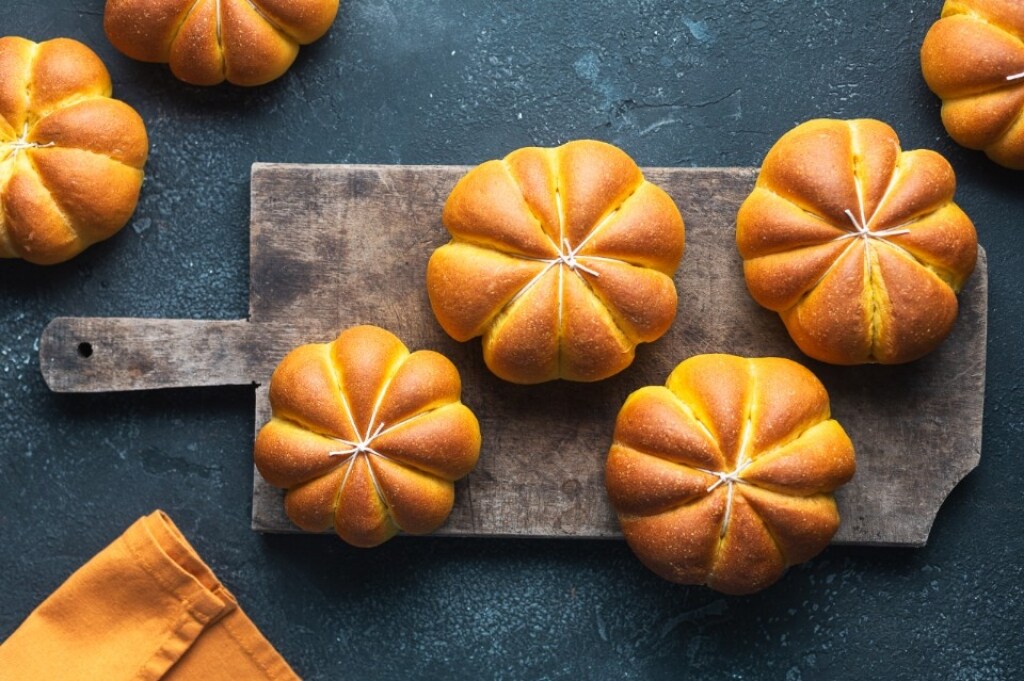 Brioche alla zucca in friggitrice ad aria sofficissima!