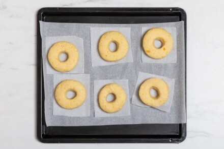 Preparazione Donut alla zucca - Fase 4