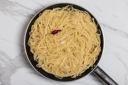 Preparazione Pasta con colatura di alici - Fase 2