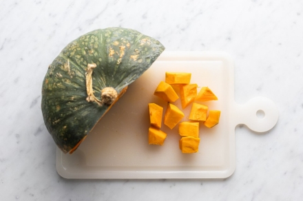 Preparazione Zucca e feta al forno - Fase 1 Preparazione Zucca e feta al forno - Fase 1