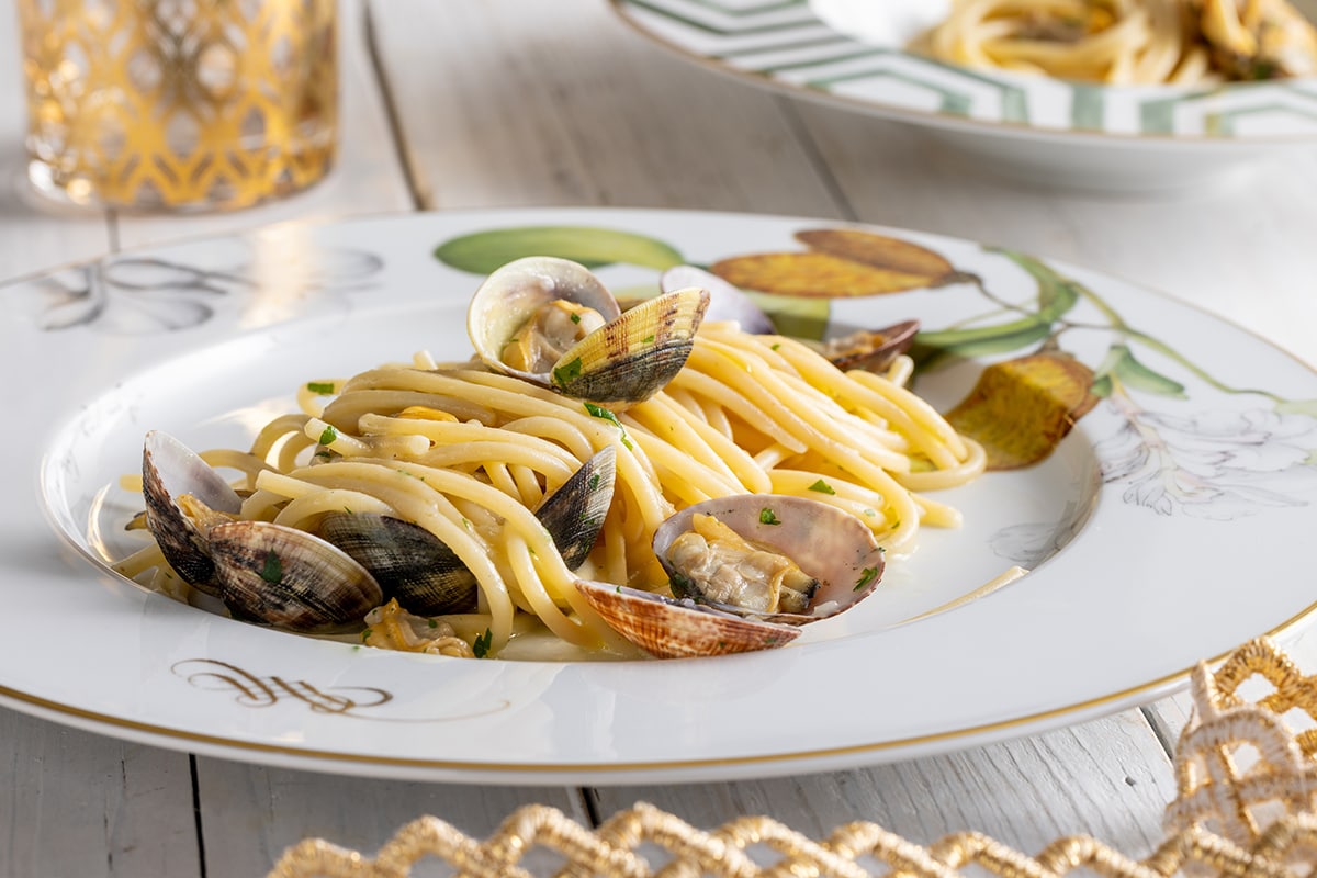 Ricetta Spaghetti alle vongole - Cucchiaio d'Argento