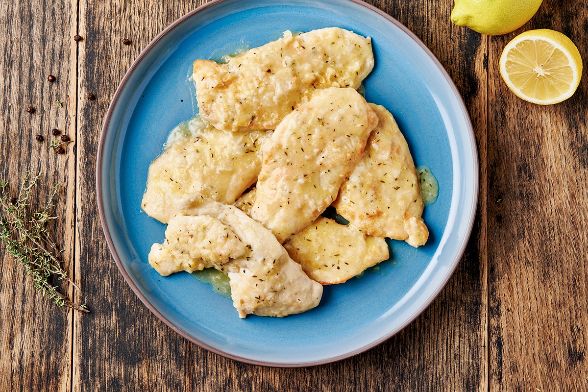 Petto di pollo in padella o alla piastra, marinato al limone – Secondi  piatti - Speziata